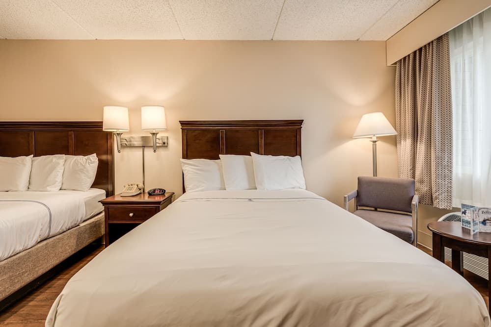 Bonnie Castle Resort & Marina