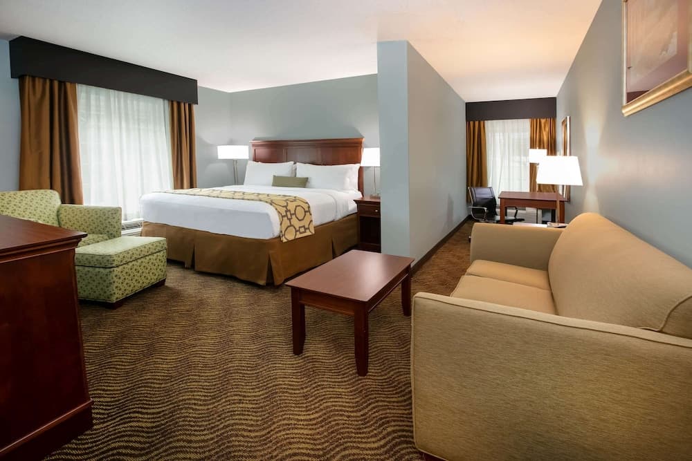 Baymont Inn & Suites by Wyndham Braselton