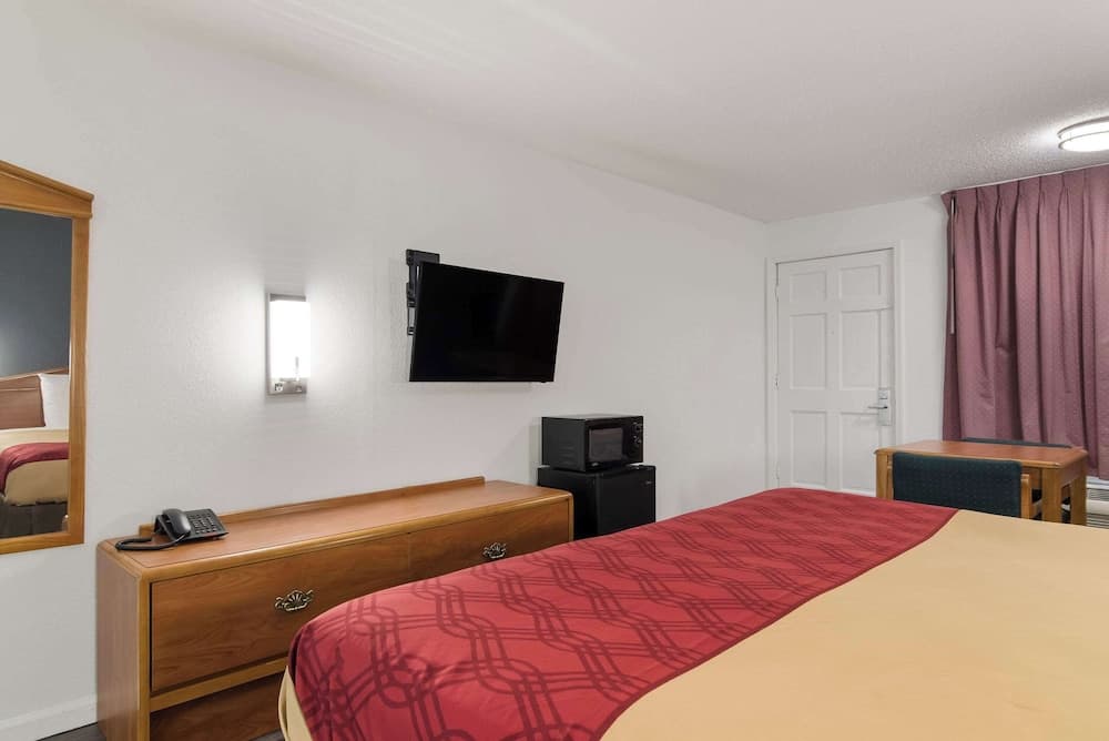 Econo Lodge Calhoun North Damascus