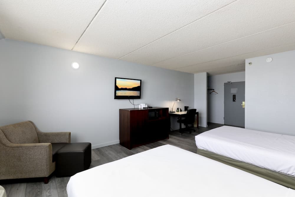 Studio 6 Suites Lake Havasu City, AZ