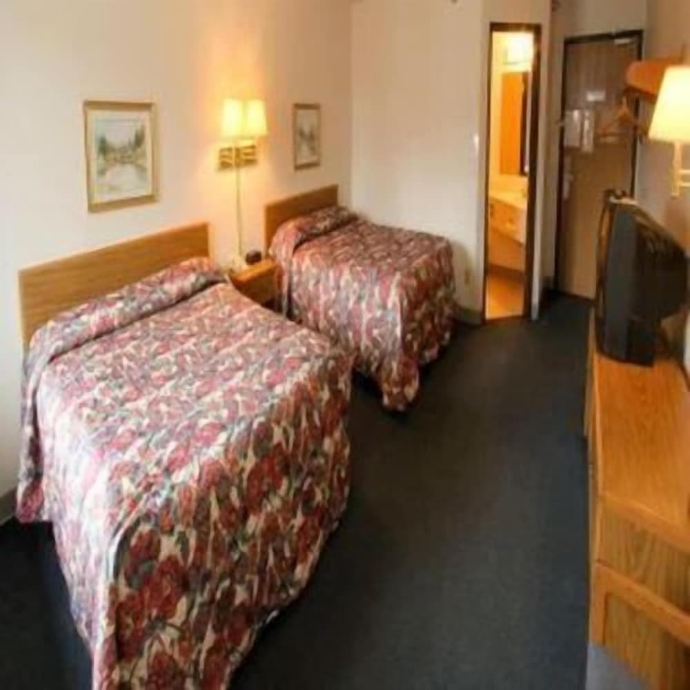 Super Motel Granite Falls