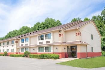 Super 8 by Wyndham Oneonta/Cooperstown