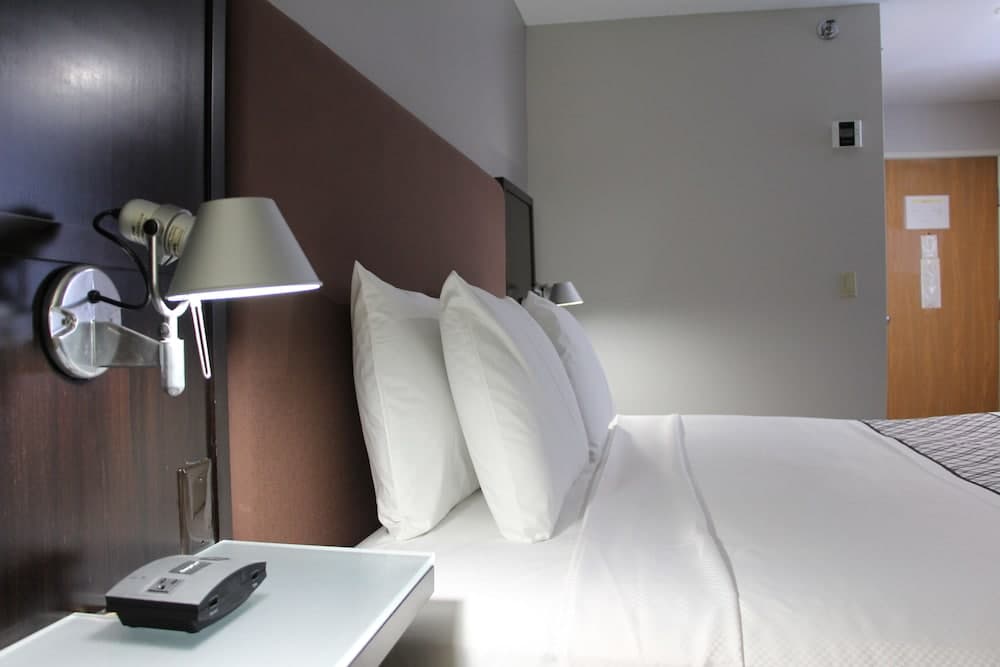 Westbridge Inn & Suites Carrollton