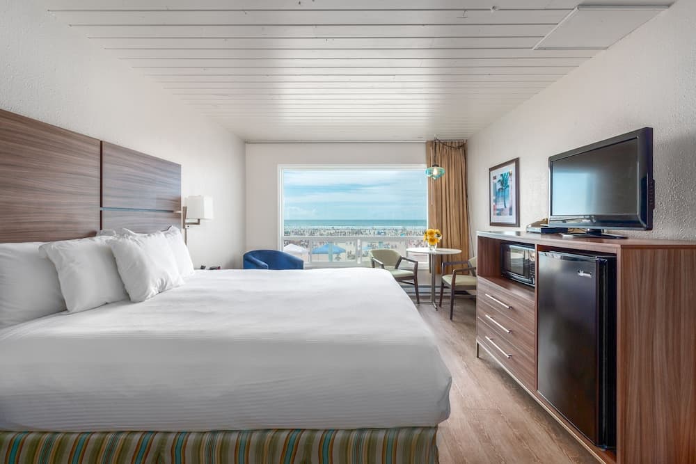 Seashore Inn on the Beach