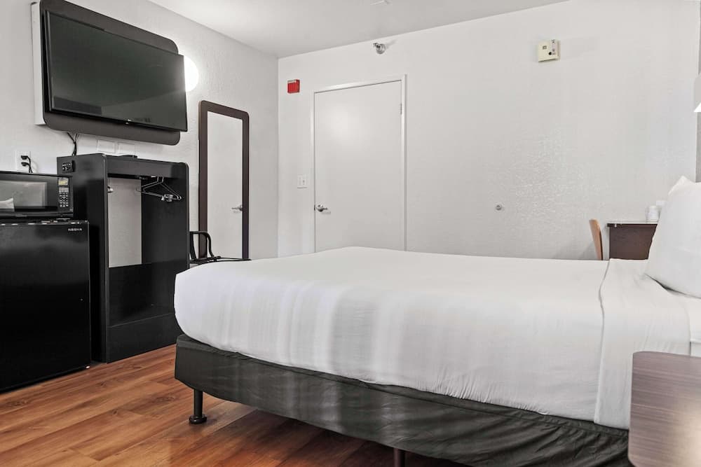 Motel 6 San Luis Obispo, CA - South