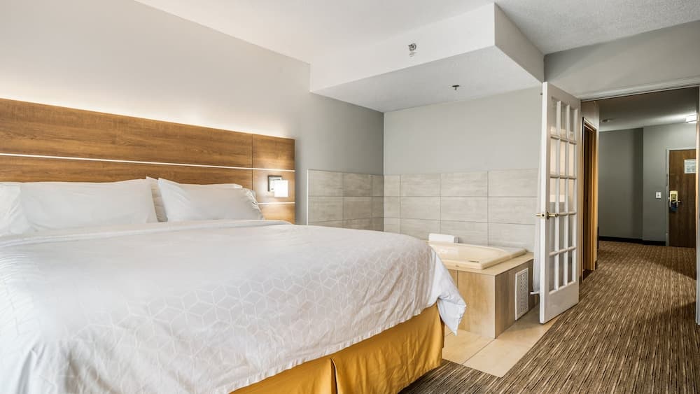 Holiday Inn Express Hotel & Suites Bad Axe by IHG