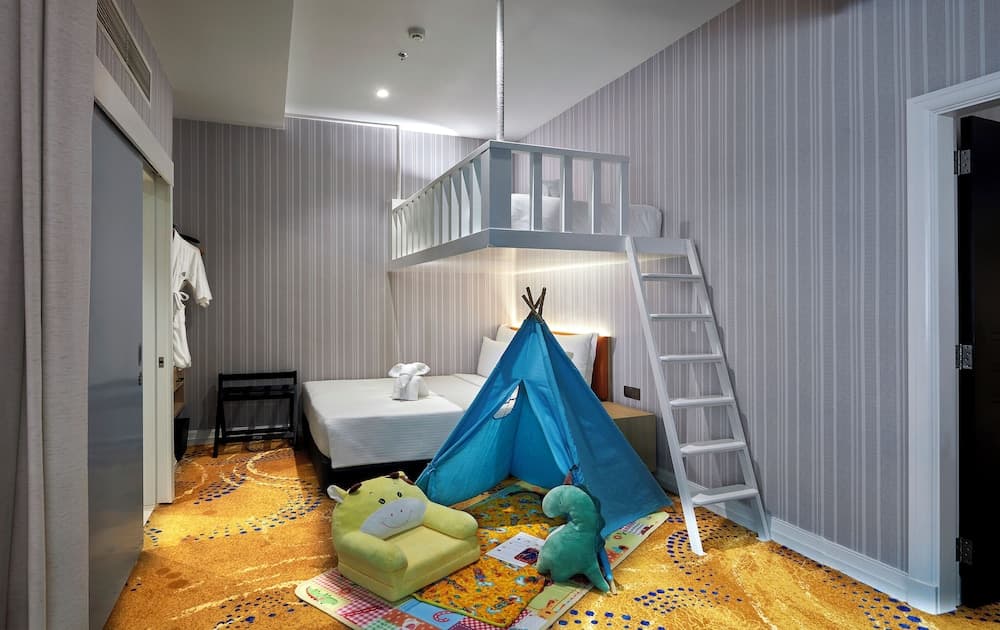 Pullman Kuala Lumpur City Centre Hotel & Residences