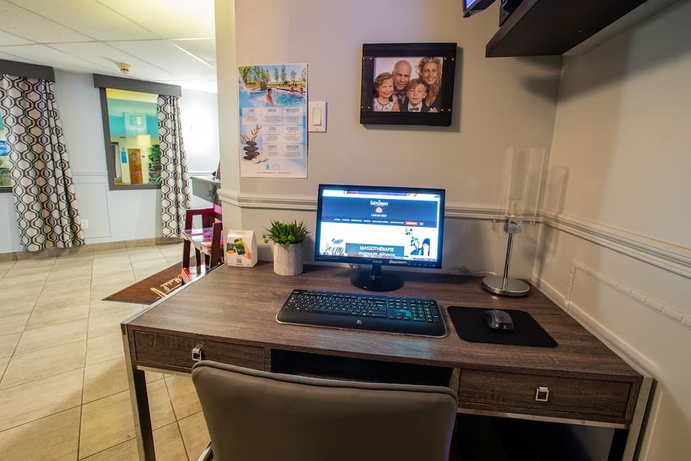 Hotel Motel Le Chateauguay