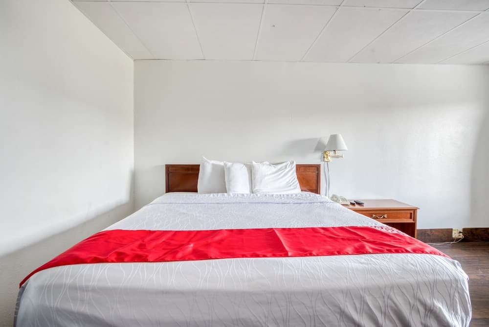 OYO Hotel San Antonio Lackland Air Force Base West