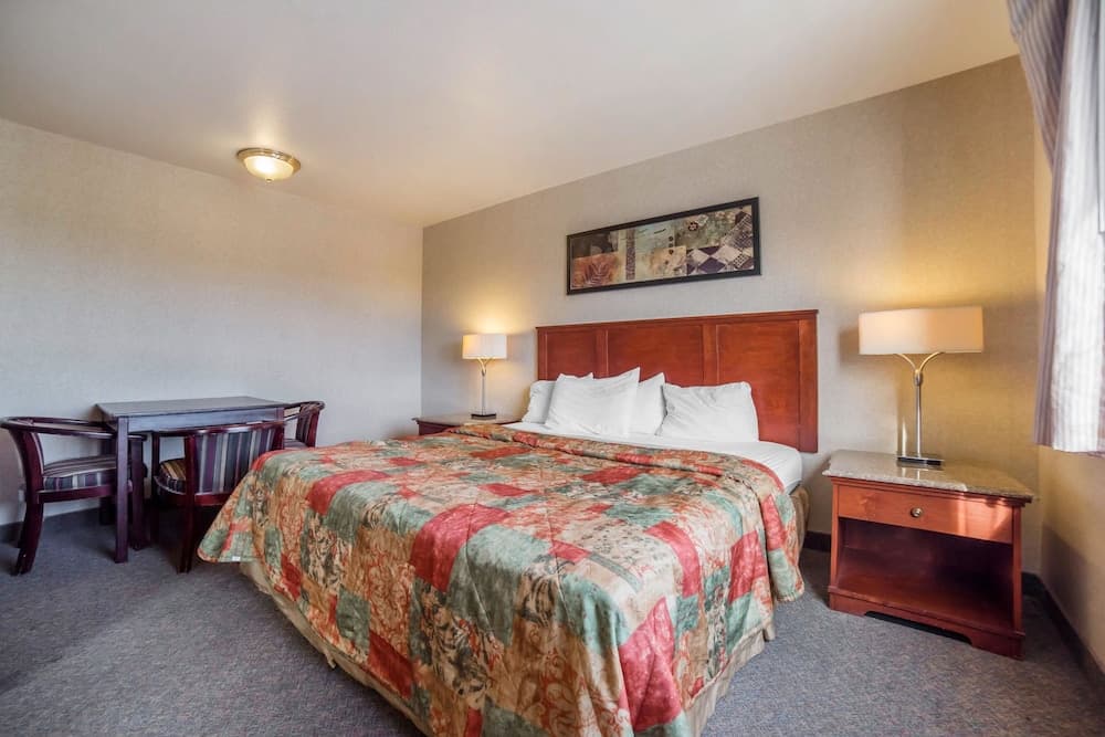 Rodeway Inn & Suites Nampa