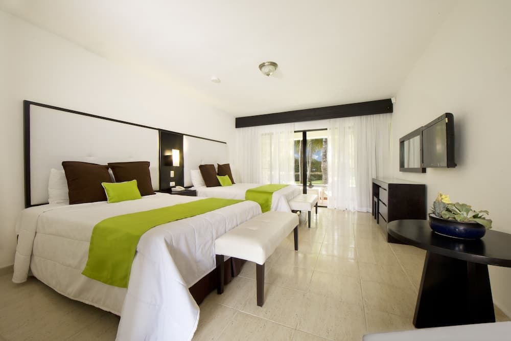 Viva Dominicus Beach by Wyndham, A Trademark All Inclusive