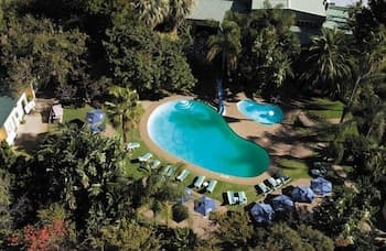 Safari Hotel & Convention Centre