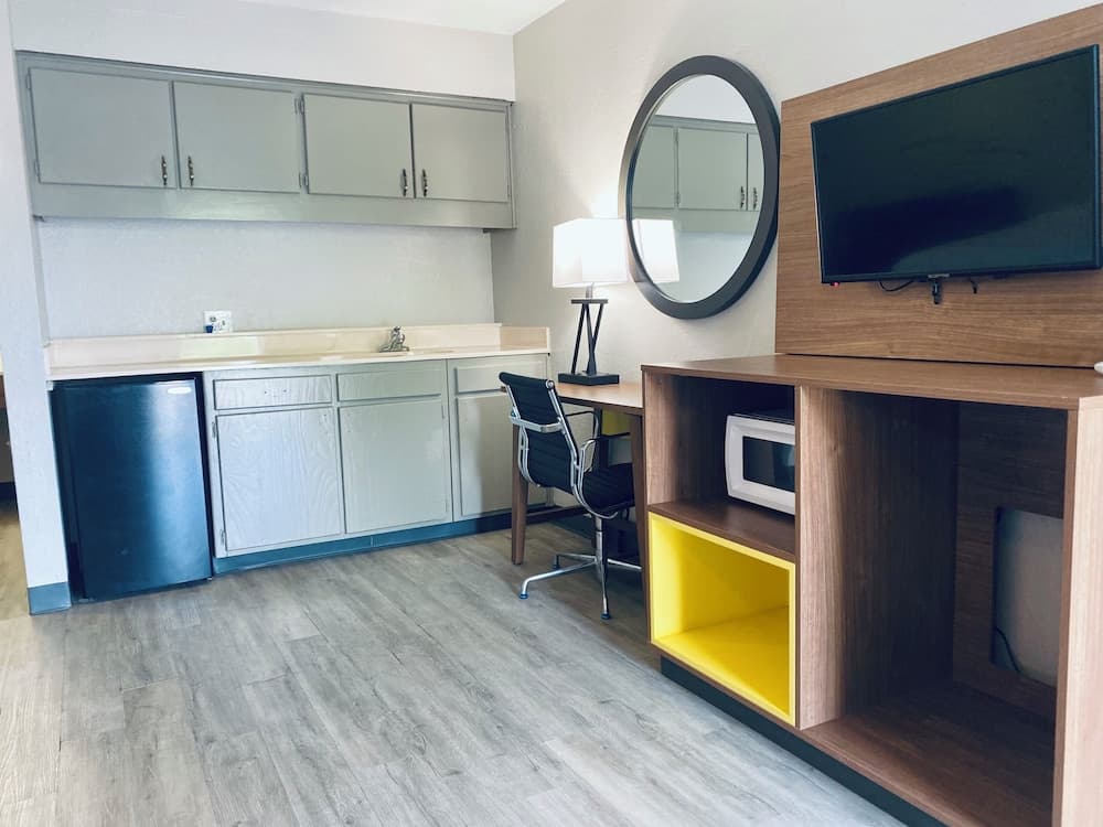 Days Inn by Wyndham Ardmore