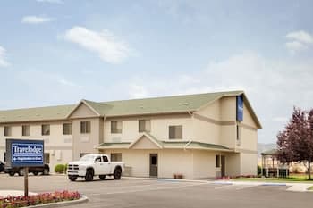 Travelodge by Wyndham Milford