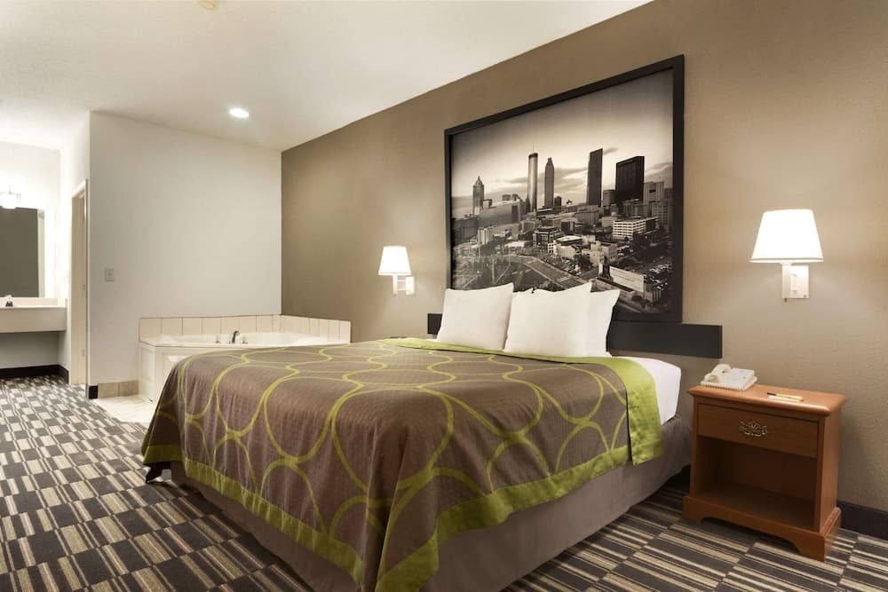 Super 8 by Wyndham Chatsworth/Dalton