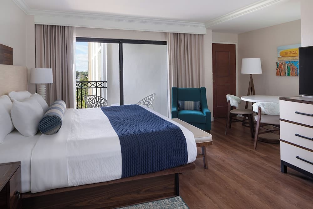 The Atlantic Suites on the Ave