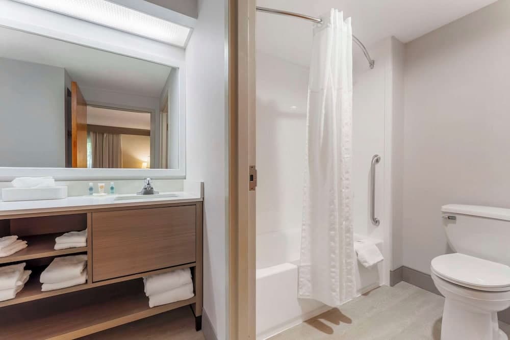 Comfort Inn & Suites LaVale - Cumberland