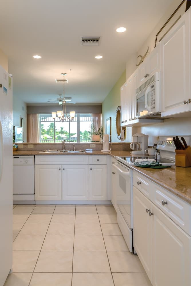 GreenLinks Golf Villas at Lely Resort