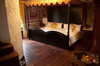 Kinnitty Castle Hotel