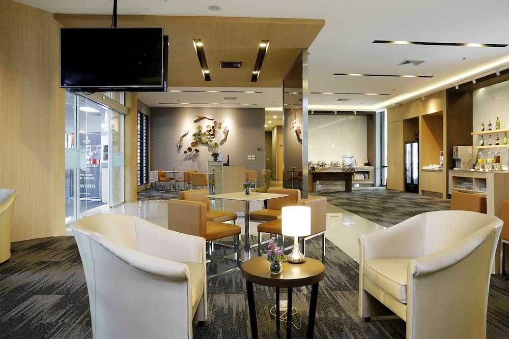 Louis' Tavern Hotel Don Muang