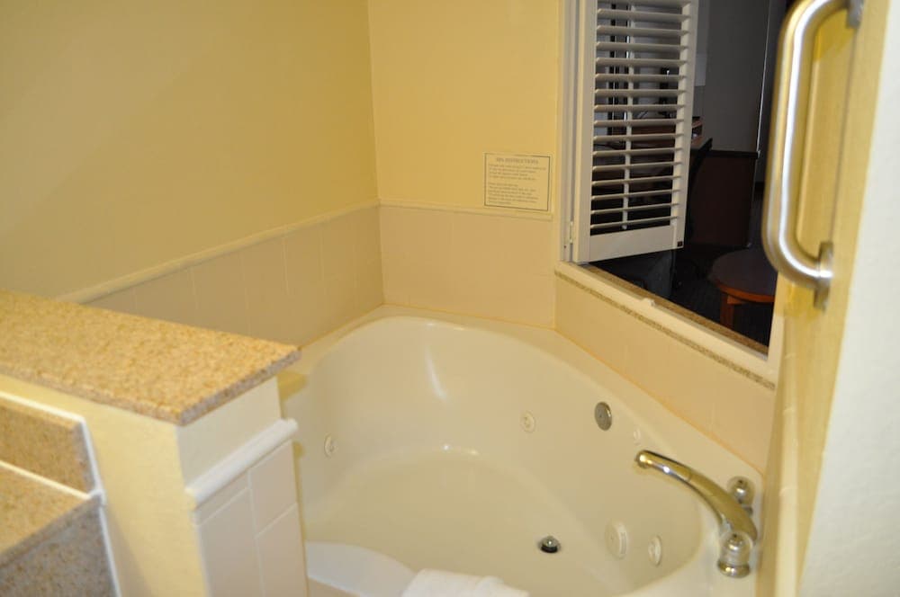 Holiday Inn Express Williamston by IHG