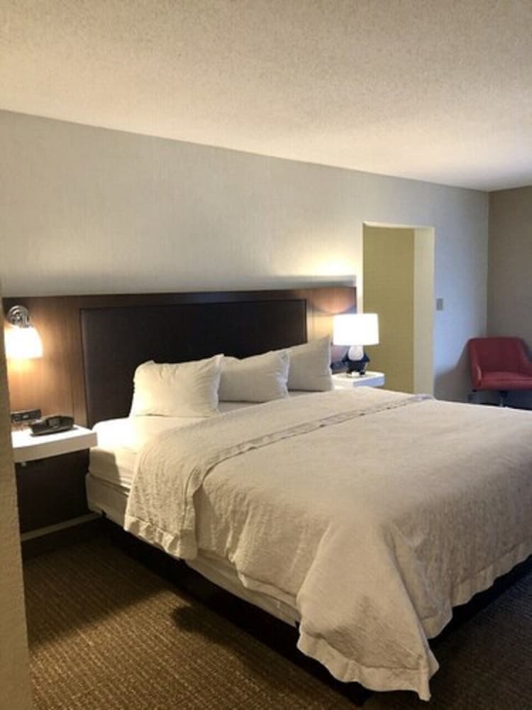 Hampton Inn McHenry