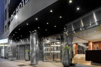 AC Hotel León San Antonio by Marriott