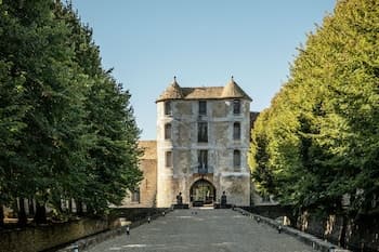Château de Villiers-le-Mahieu, Les Maisons de Campagne