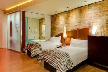 African Pride Melrose Arch Hotel, Autograph Collection