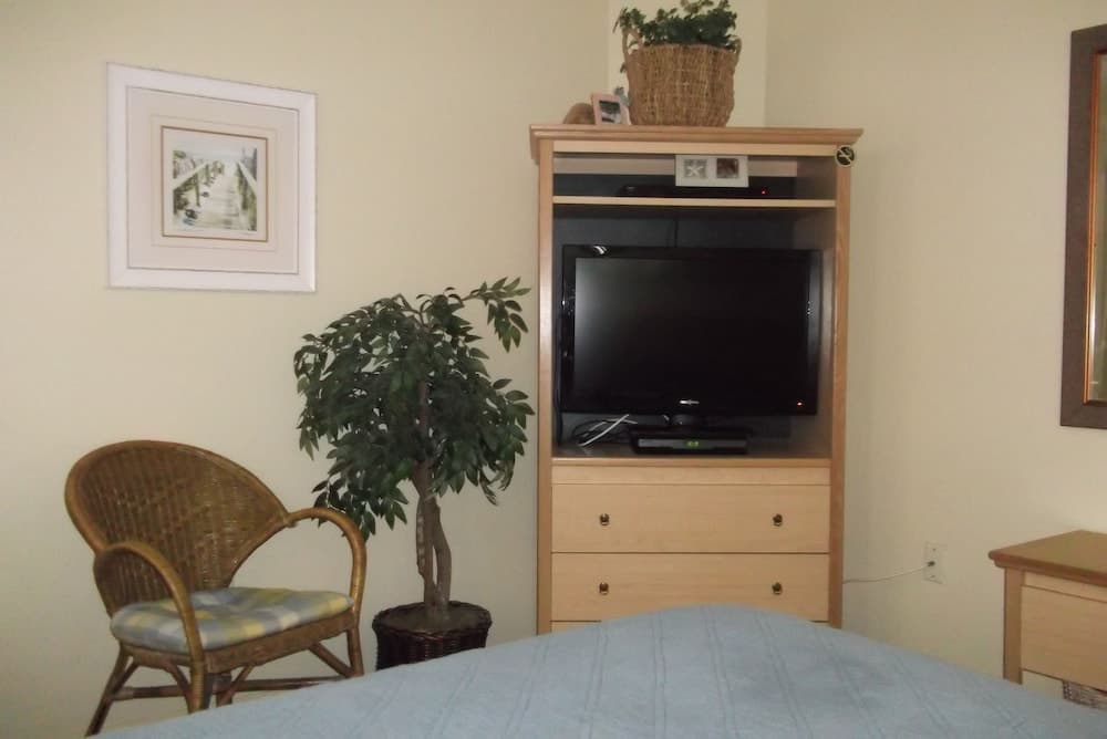 Vistas on the Gulf by Liberte'