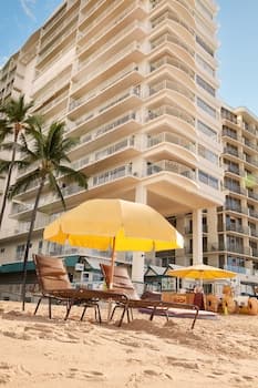 Waikiki Shore by OUTRIGGER