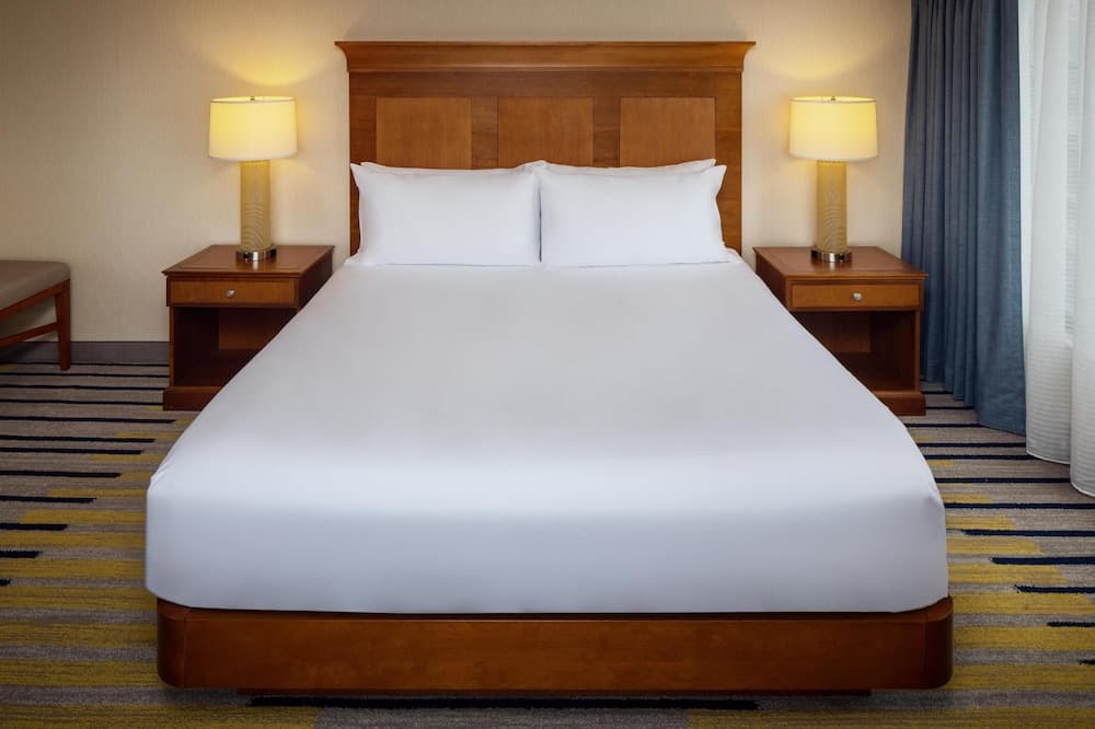 Hilton Garden Inn Portland Downtown Waterfront