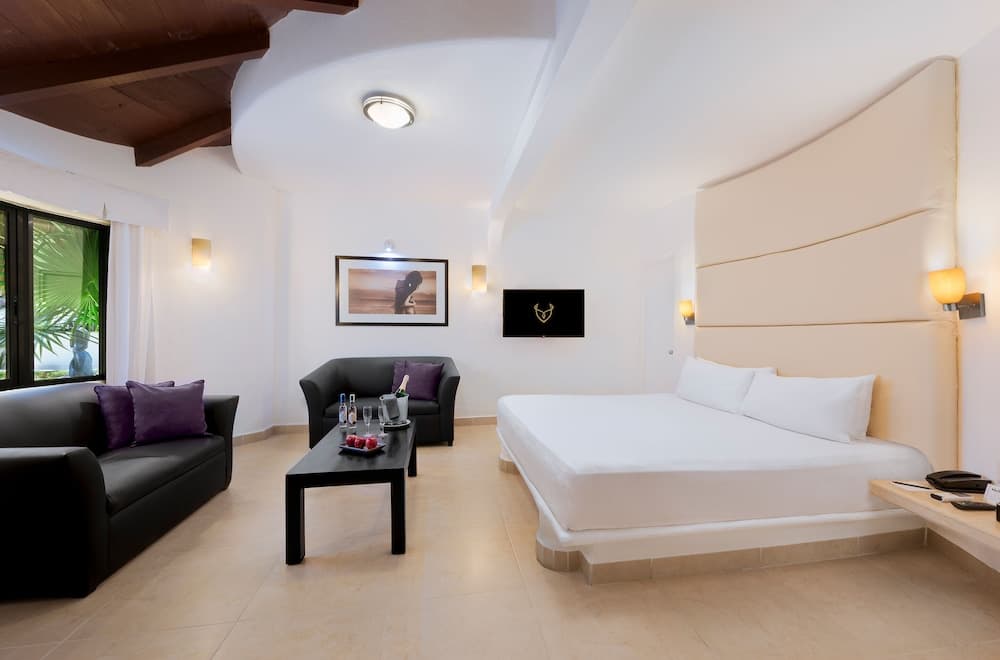 Desire Riviera Maya Resort, Couples Only - Adults Only All Inclusive