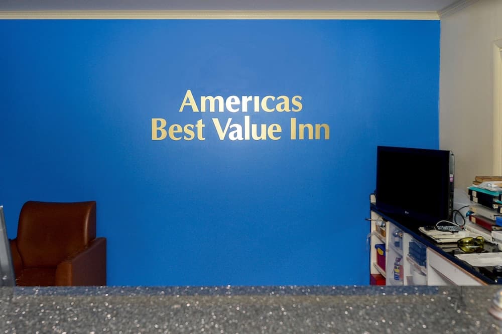 Americas Best Value Inn at Central Valley-Woodbury