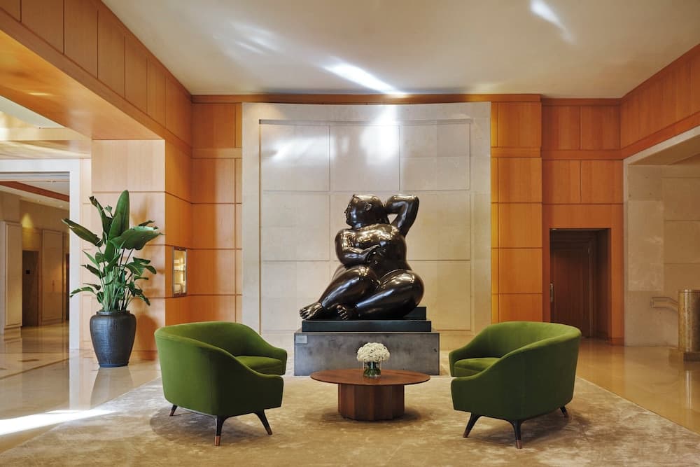 Four Seasons Hotel Miami