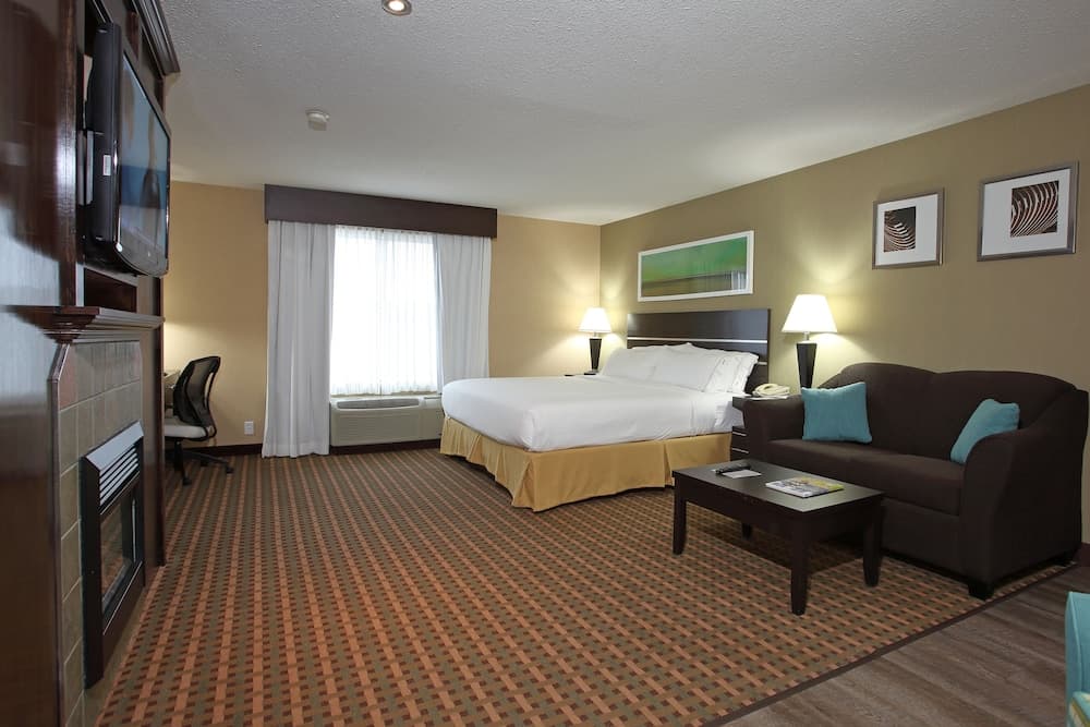 Holiday Inn Express & Suites - Vernon by IHG
