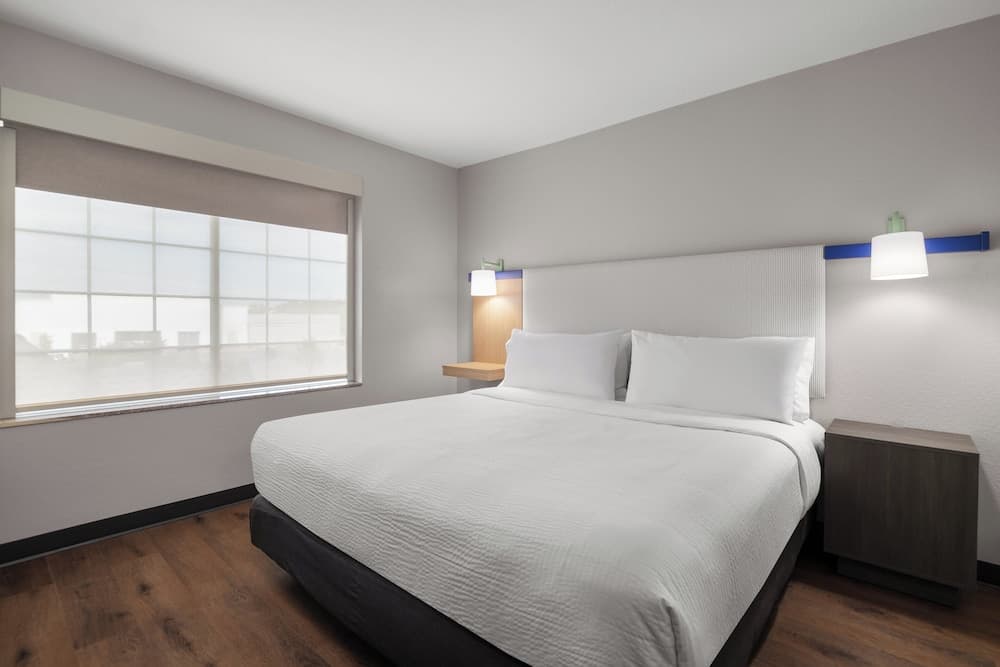 Garner Hotel Paducah West by IHG