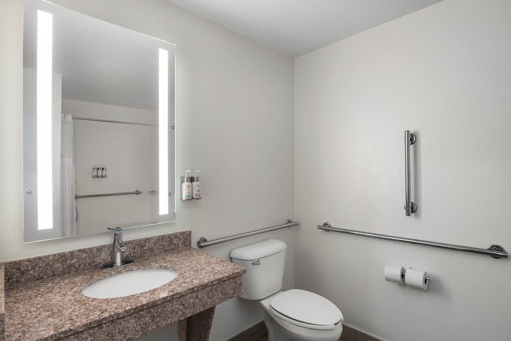 Garner Hotel Paducah West by IHG