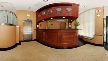 Red Lion Inn & Suites Long Island City