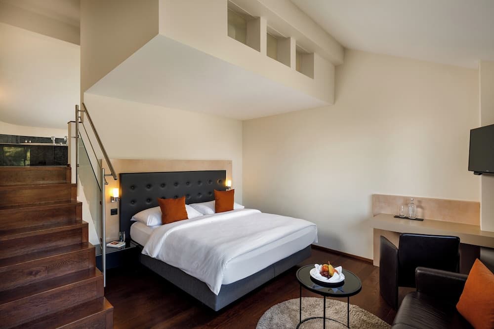 Hotel UTO KULM car-free hideaway in Zurich