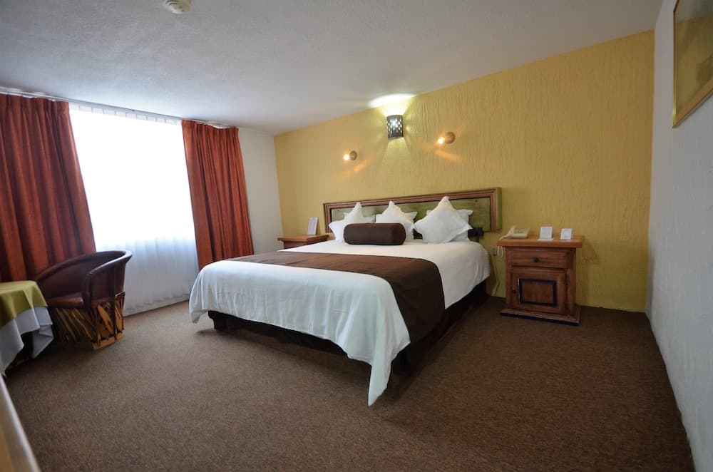 Howard Johnson Calle Real Morelia