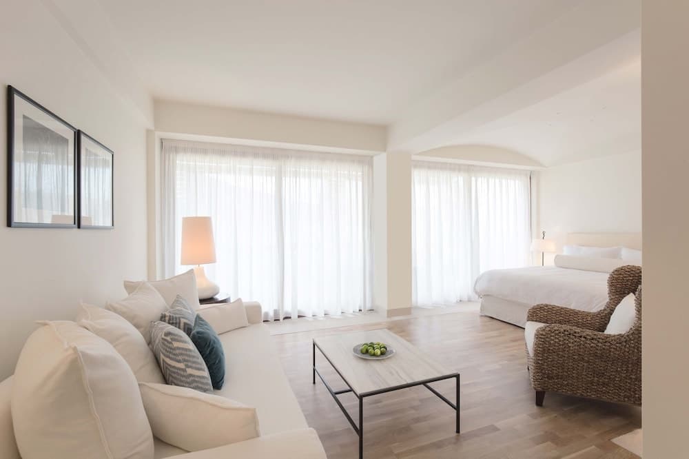 Phāea Blue - Small Luxury Hotels of the World