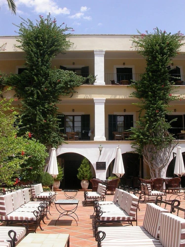 hotel image