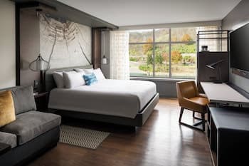 Morgantown Marriott at Waterfront Place