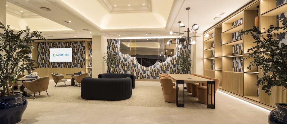 Hotel ILUNION Les Corts Spa