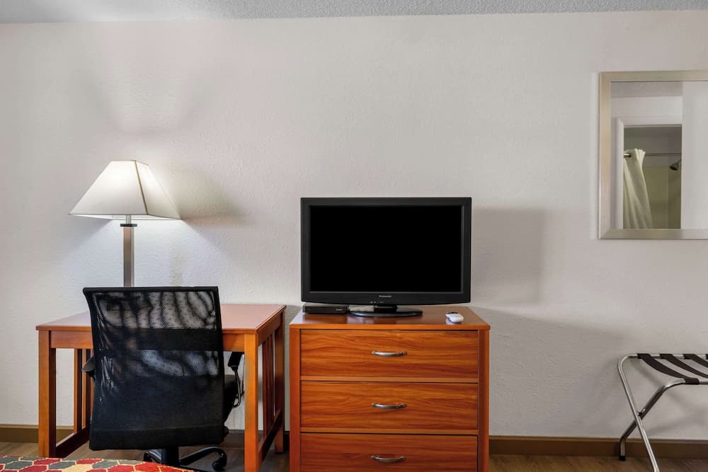 Econo Lodge Miles City I-94