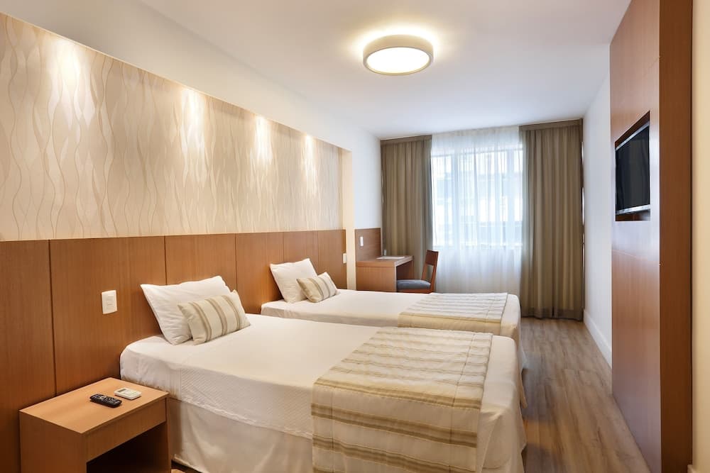 Mirasol Copacabana Hotel