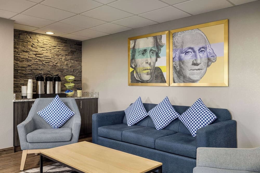 AmericInn by Wyndham Madison WI