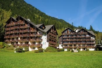 Les Balcons du Savoy