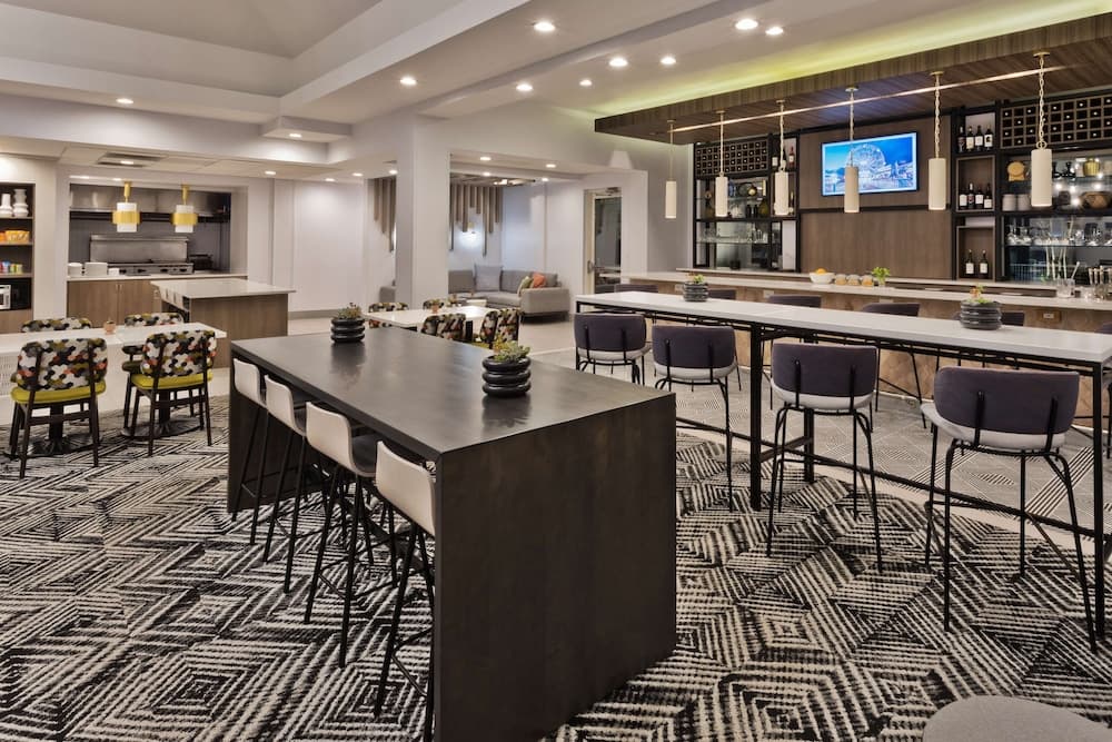 Hilton Garden Inn Birmingham/Lakeshore Drive